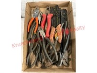 Flat Of Wire Strippers, Dikes & Pliers