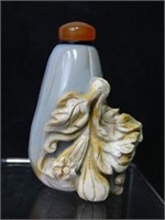 Carved Agate & Russet Snuff Bottle
