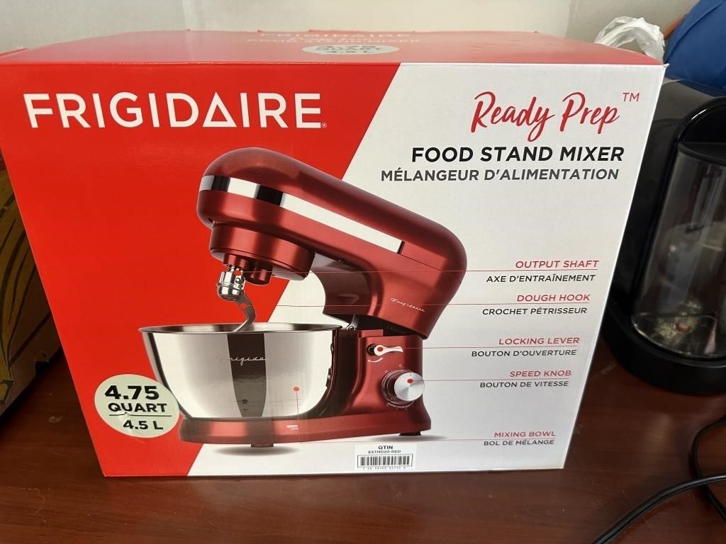 Frigidaire food stand mixer new and unused