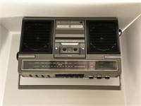 GE "Boom Box" Sterio Cassette player