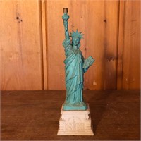 New York New York Hotel & Casino Statue of Liberty