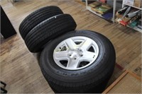 4 JEEP RENEGADE TIRES - ABOUT 20-30 MILES ON THEM-