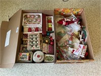 2 BOXES OLD CHRISTMAS ORNAMENTS