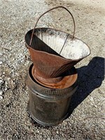 Vintage Ash or coal bucket