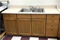 Kitchen sink/cabinets 69" wide