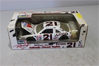 Revell Nascar 1997 #21 Die Cast