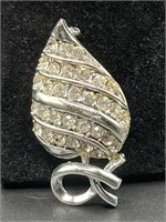 Silver tone leaf brooch pin with rhinestones