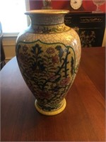 Beautiful 12 inch tall Japan vase