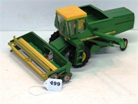 Ertl JD 6600 Combine, 2 chains, metal reel