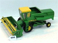 Ertl JD 6600 Combine, single chain, metal reel