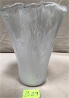 11 - VIETRI BLOWN GLASS VASE 10"T (B29)