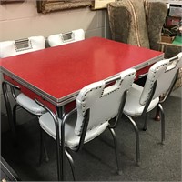 RED ARBORITE TABLE AND 4 VINTAGE CHAIRS