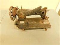 Vintage Singer sewing machine model JB342937