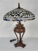 Tiffany Style Shade Wooden Table Lamp
