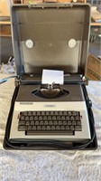 ROYAY 1200 ELECTRIC typewriter