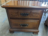 SUMTER CABINET CO 2 DRAWER NIGHT STAND