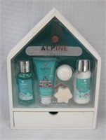 Alpine Chic Gift Set