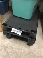 Plastic Shelf Unit