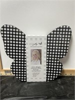 Dolly Butterfly Shape Serve Board
