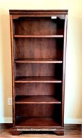 Lightweight Solid Wood Bookshelf