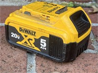 Dewalt DCB205 Rechargeable 20v Battery