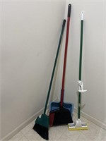 4PC lot of brooms, dust pan and mop