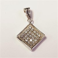 $2200 14K  Diamond(0.25ct) Pendant
