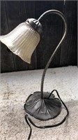 14" Tall Gooseneck Lillypad  Lamp