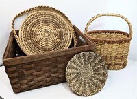 Lot of Assorted Wicker Baskets and Trays