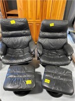 PAIR OF LEATHER CHAIRS W/ OTTOMANS
