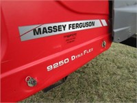 2011 Massey Ferguson 9250 Dynaflex Draper Head