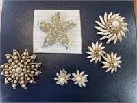 Star flower pins brooches earrings some Judy Lee