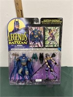 1995 Legends of Batman Egyptian Catwoman 2 pk