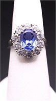 Oval cut sapphire ring, lab grown