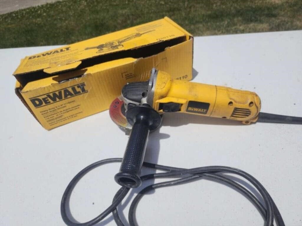 DeWalt 4.5" grinder.