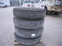 no spoke trailer tires w/ rim   (4)