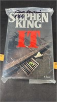 IT, Novel by Stephen King. 1986 First Edition.