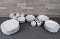 CP GERMAN DEMOCRATIC REPUBLIC DINNER SET