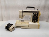 White Jeans Machine Model 1099 Sewing Machine