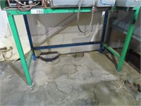 Engineers 1330mm x 630mm Utility Bench