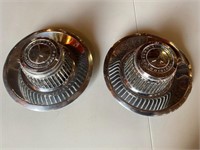 Pair of Chevrolet centre caps