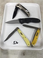 Lot Of 4 Folding Knifes