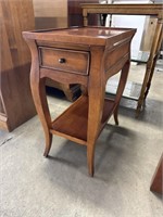 Rustic Pine Bow Leg End Table.