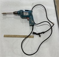 Makita electric drill