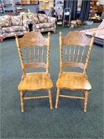 2 SOLID OAK DINING CHAIRS