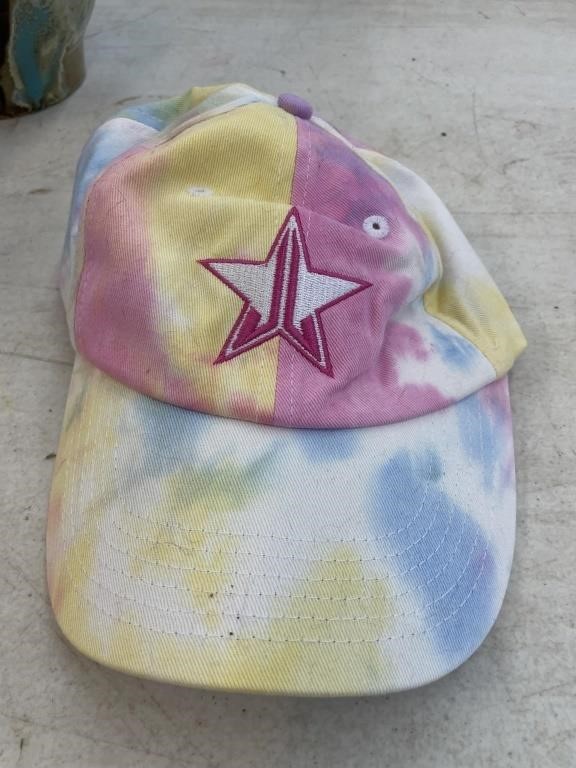 Jeffree star hat