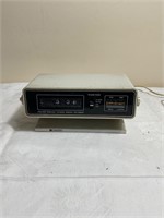 Vintage Toshiba clock radio