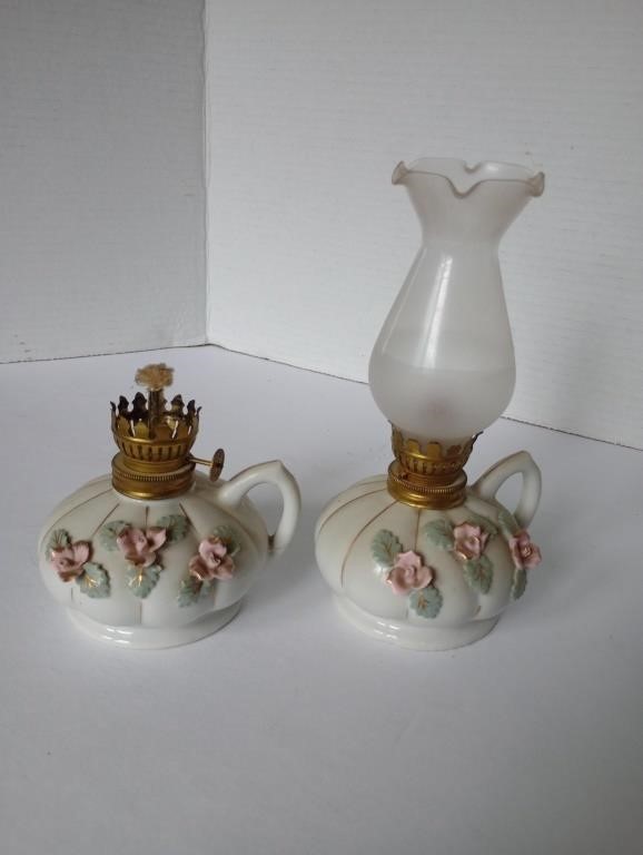 Pair of small porcelain oil lamps. 1 is missing