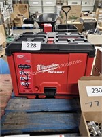 milwaukee packout toolbox