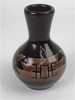 Vintage 4.25 Sioux Pottery M. Black Tall Dear